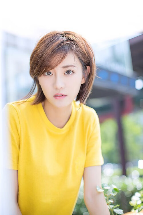 kaiyun体育综合-意甲裁判明显失误引发热议，意甲 比赛